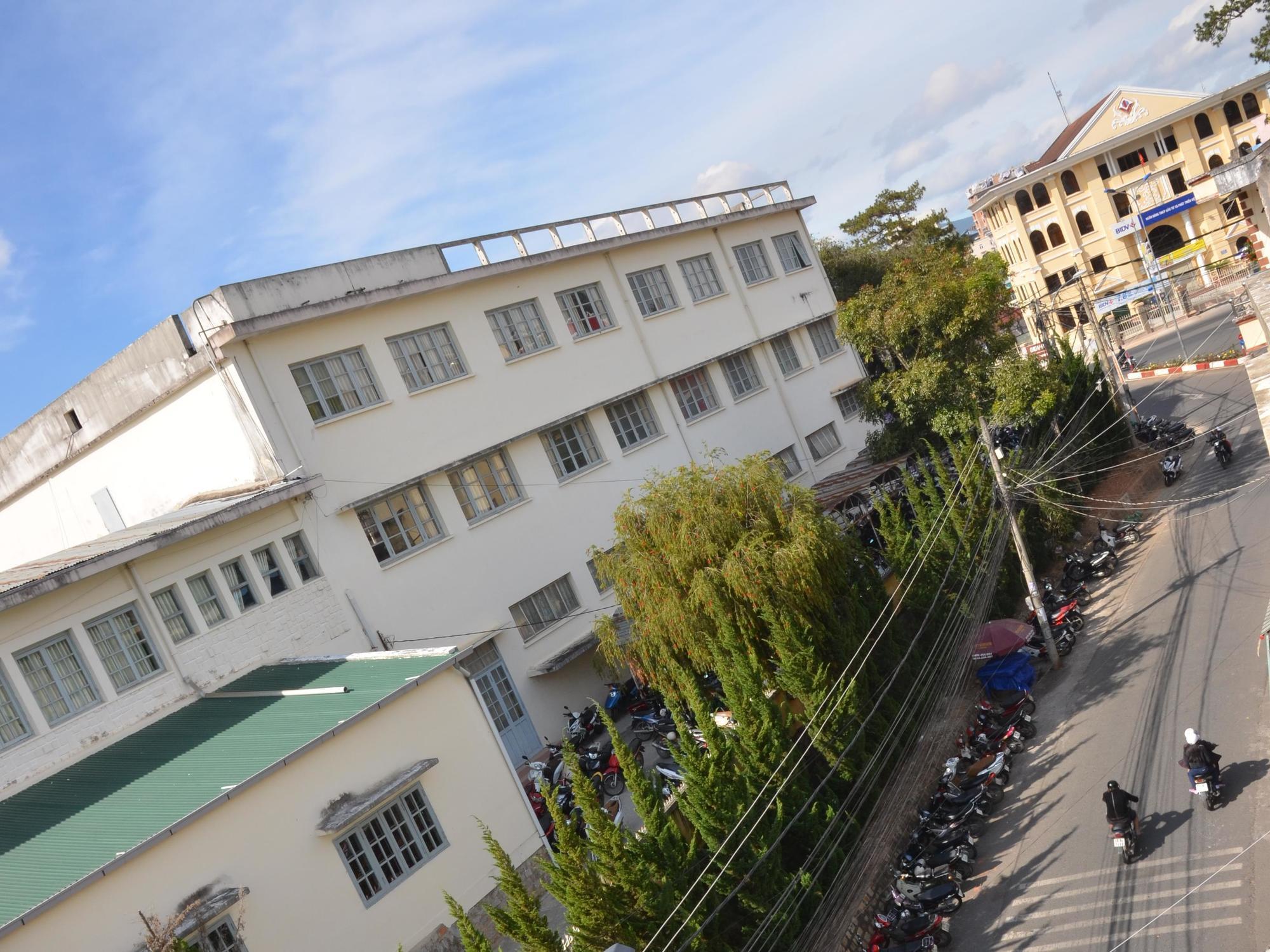 Kim Chi Hotel Da Lat Exterior photo